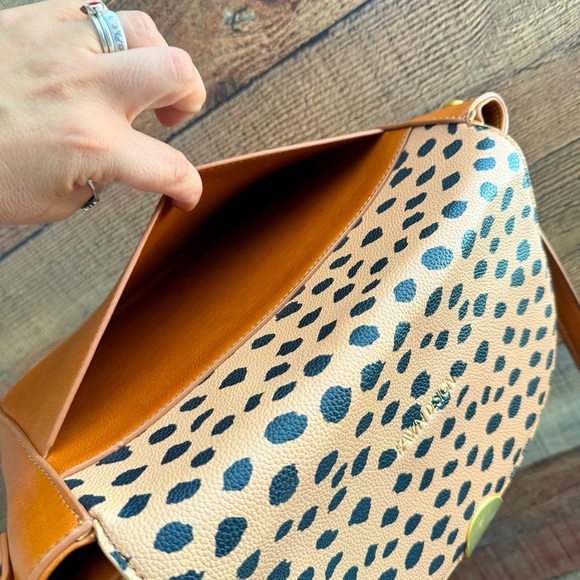 Fawn Designs Print Holliday Collection The Oversized Croissant Bag - Picture 11 of 12